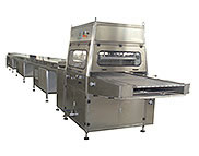 Bañadora de chocolate con túnel de refrigeración